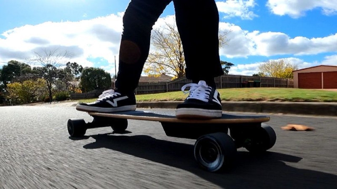 The Psychology of Electric Skateboarding: Benefits for Mental Health
